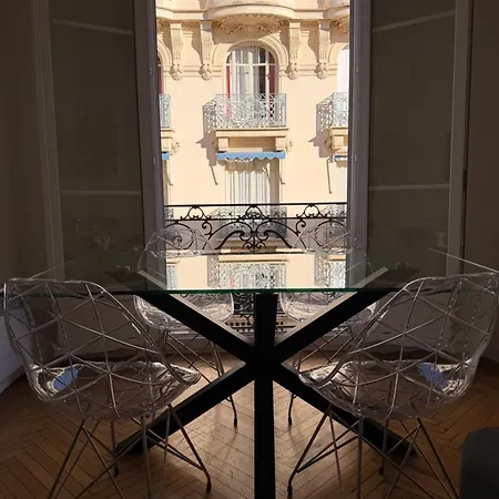 Palais Catherina 3 Pieces Et Commerces Rivoli نيس